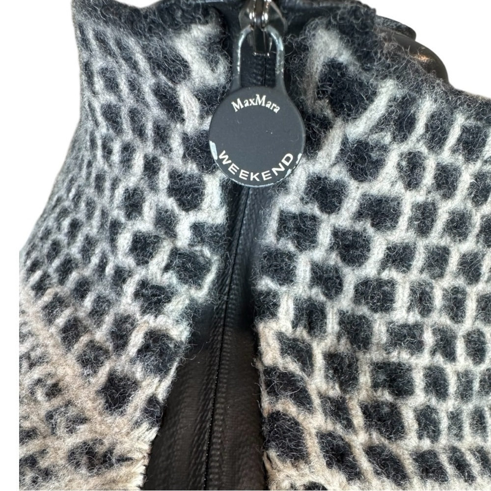 MaxMara Weekend Wool Blend Monochrome Turtleneck Tunic Length Sweater Size Small - Picture 6 of 8
